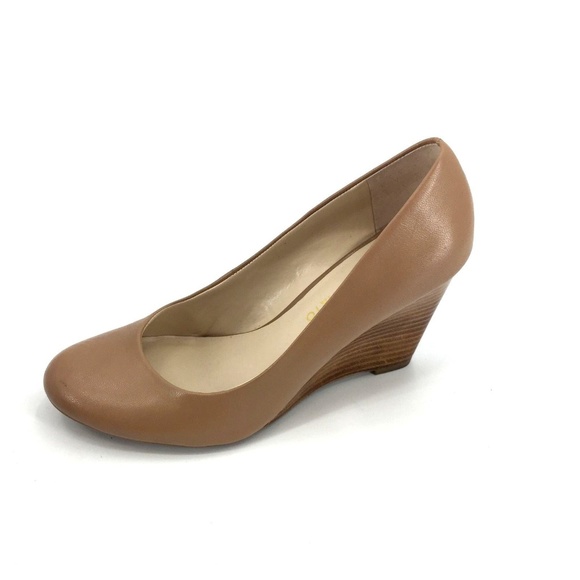 franco sarto helio wedge pump